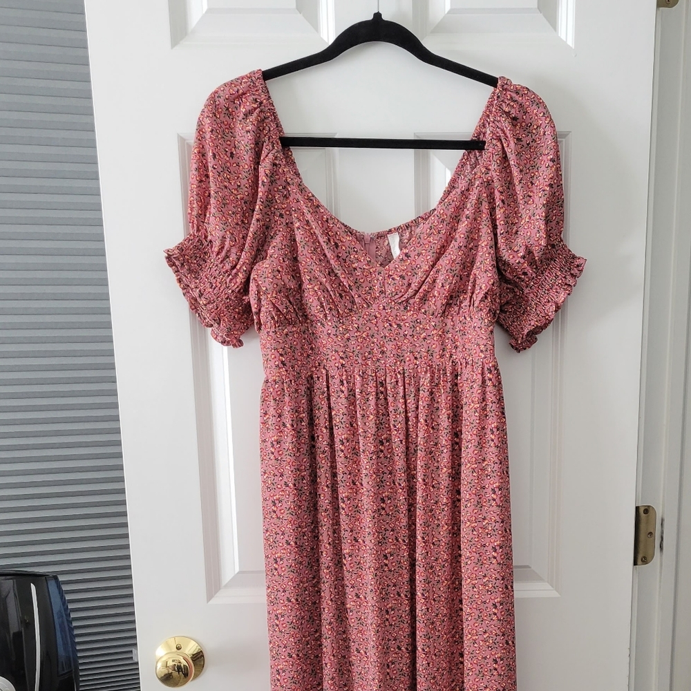 Floral Puff Sleeve Maternity Maxi Dress